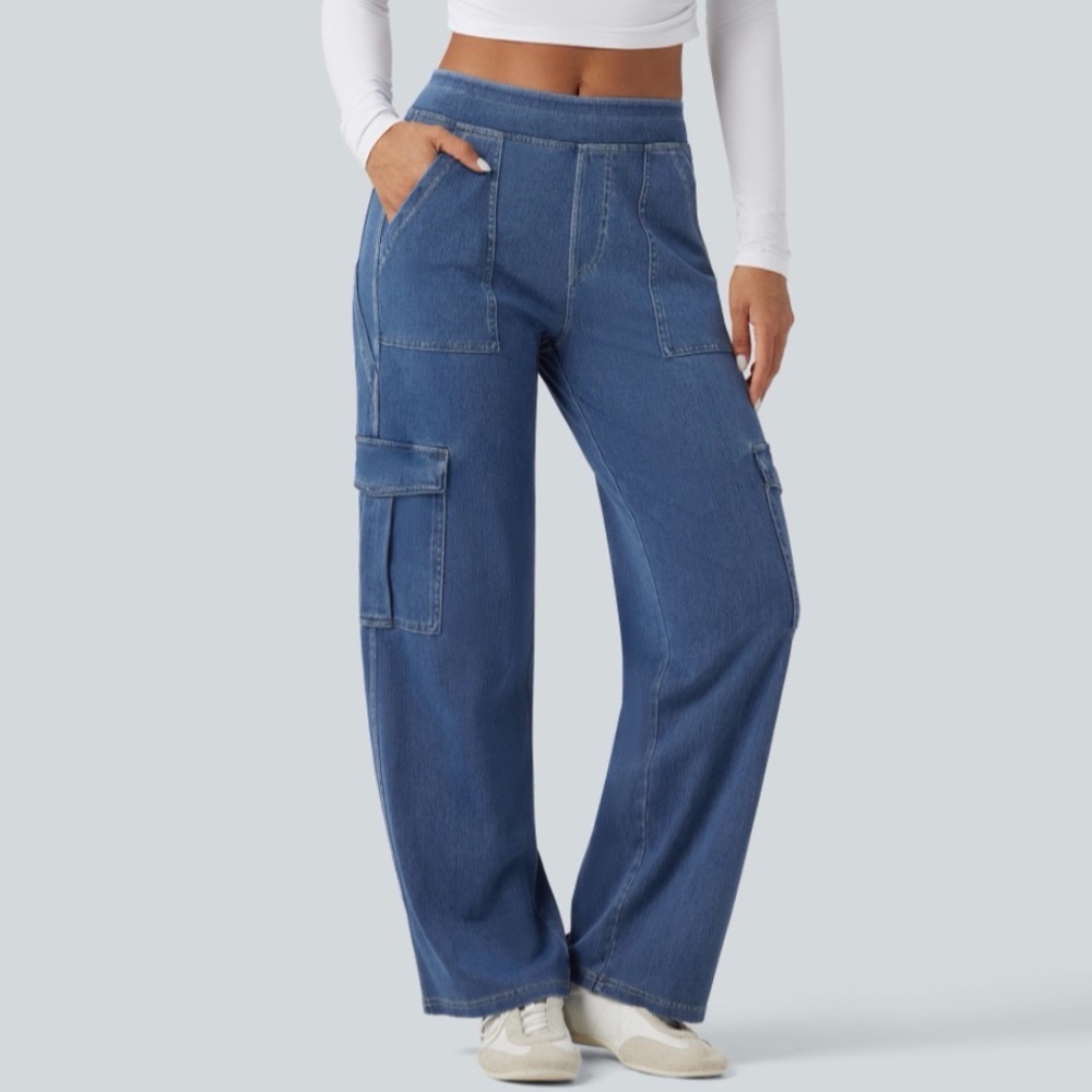 Halara women’s mid rise pockets Blue Cargo Jeans Medium petite